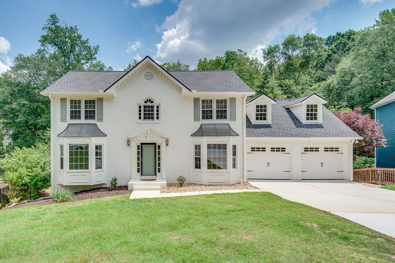 4590 Saddle Ct Se ##Se - Photo 3 of 50