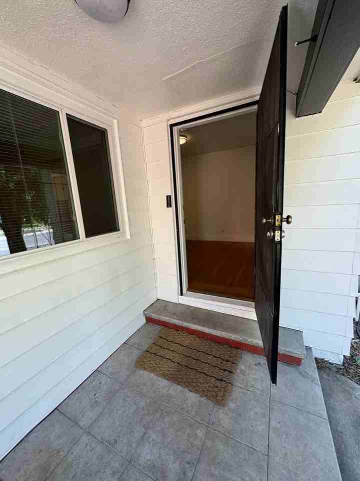 2017 36th St - Photo 3 of 29