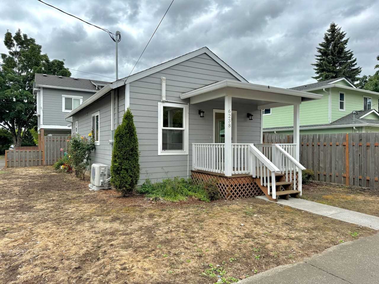 6238 Southeast Harney Street