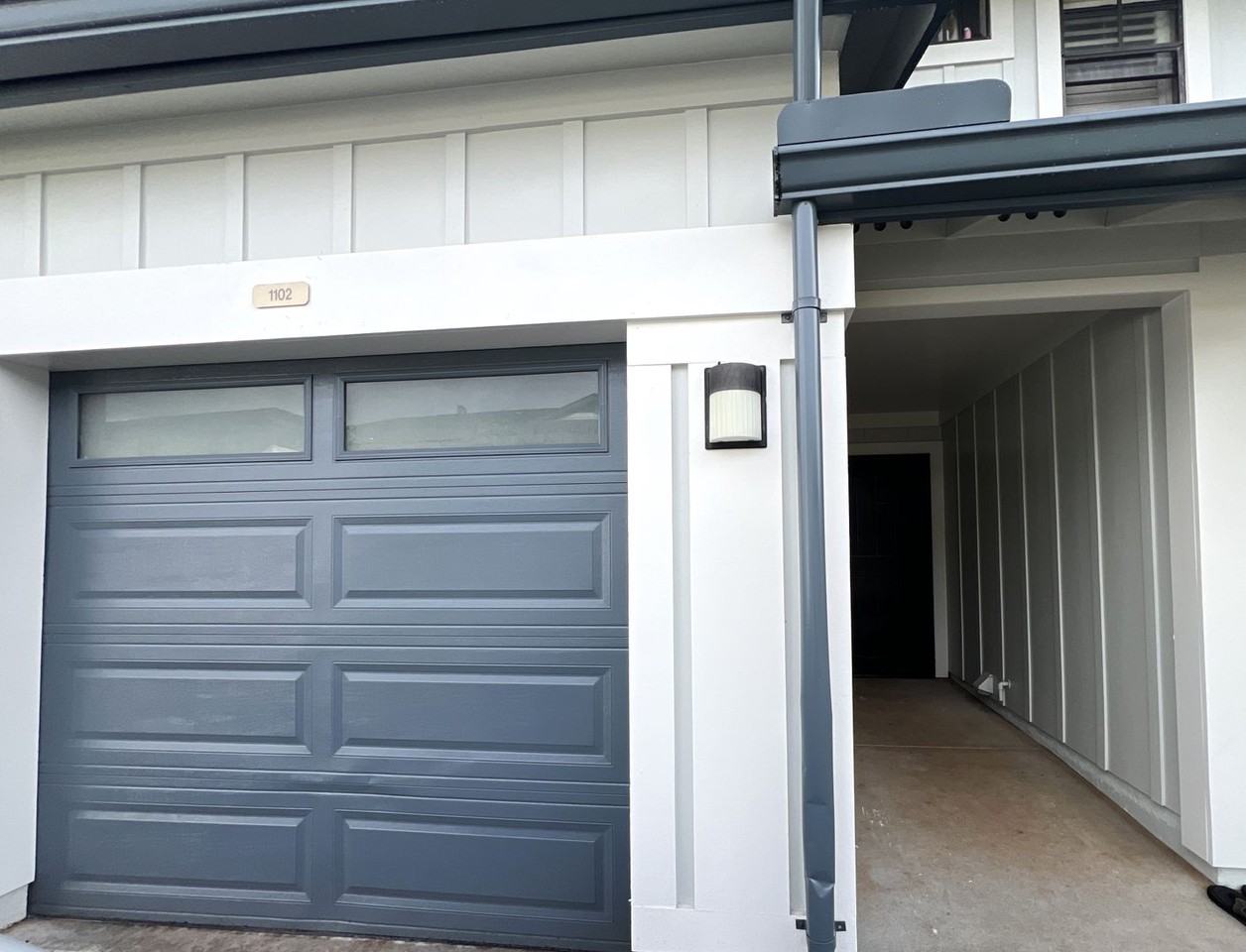 95-943 Ukuwai St - Photo 2 of 18