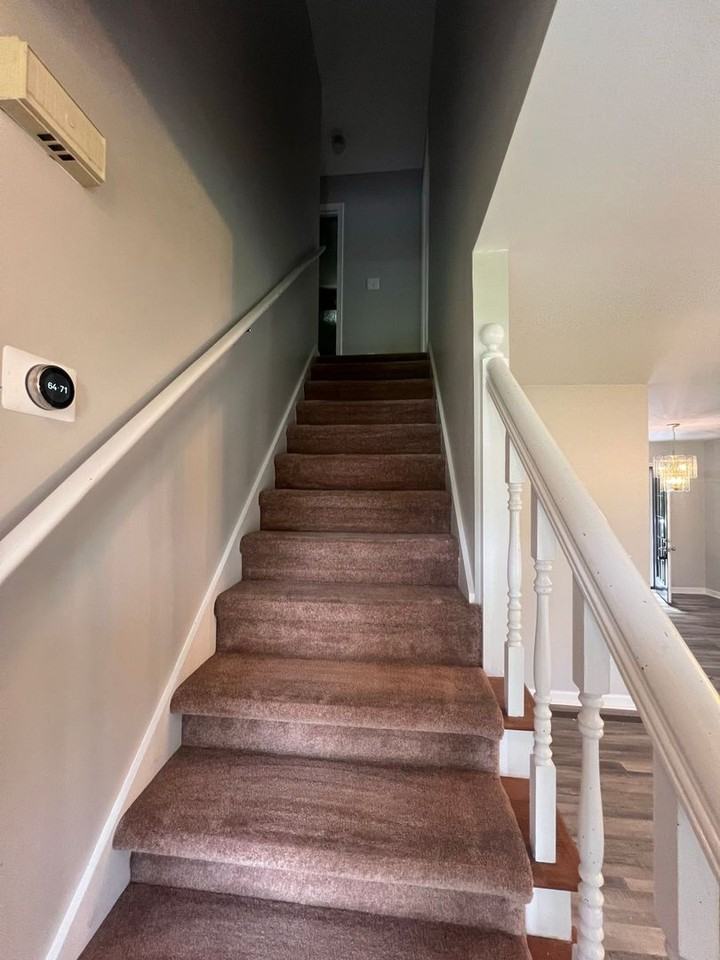 2820 Highpoint Rd - Photo 6 of 22