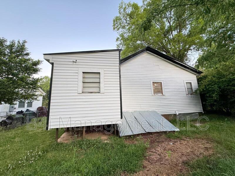 104 G Cir - Photo 2 of 12