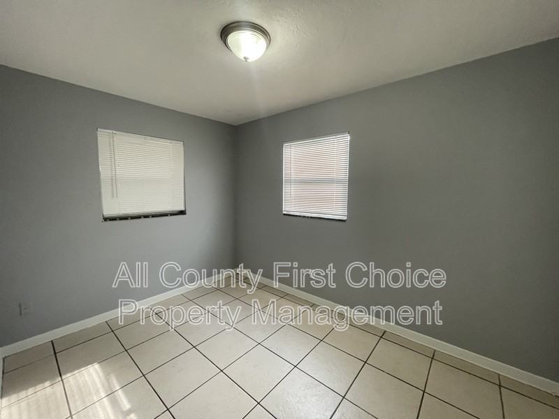 4750 9th Ave S - Photo 6 of 12