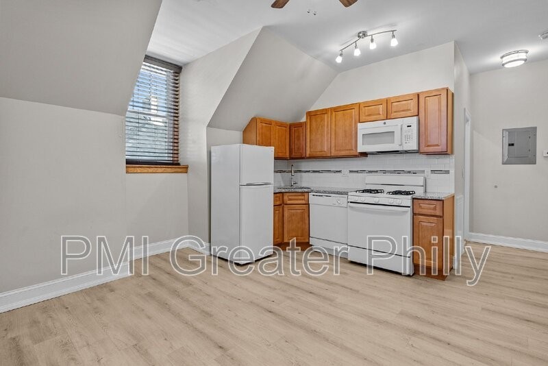 1318 Arrott St #3rdREAR - Photo 7 of 39