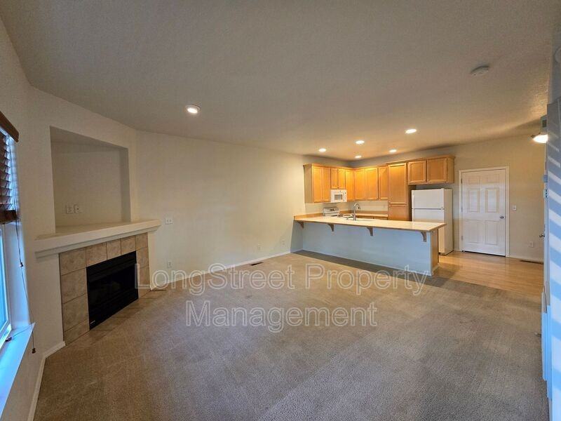 3008 Nw Morning Glory Dr - Photo 2 of 22