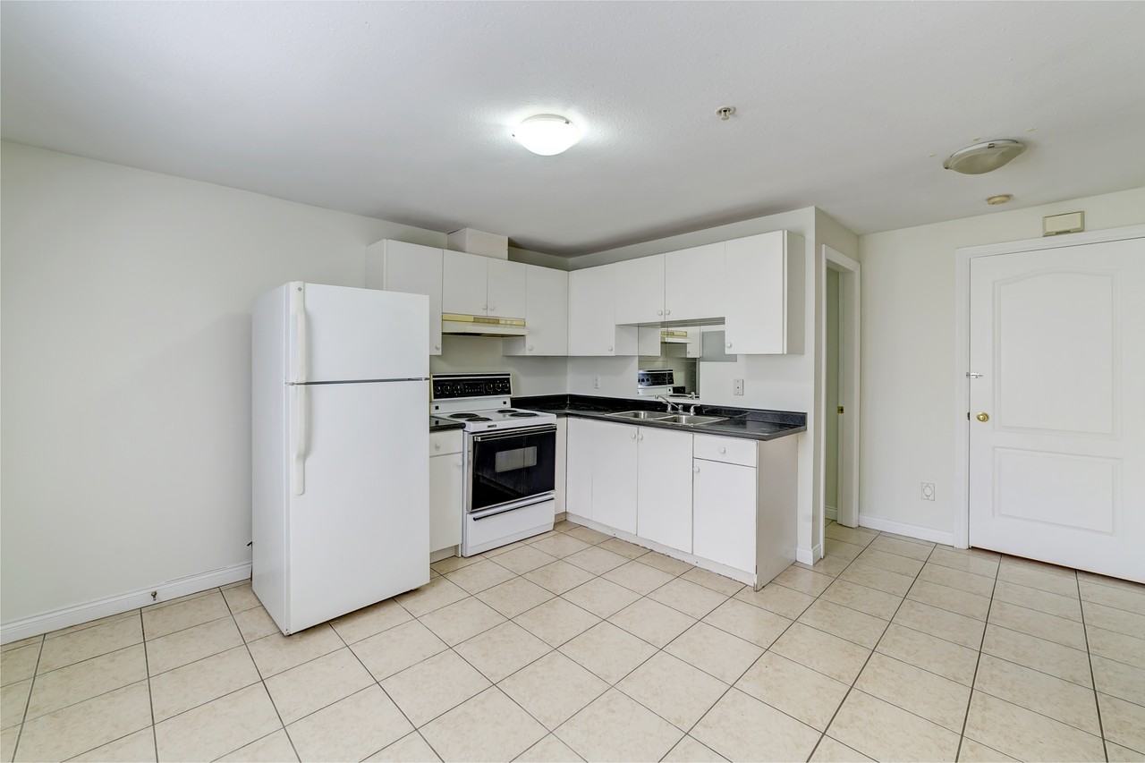 3428 East 4th Avenue #BSMT - Photo 4 of 9