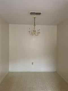 1004 Navajo Trl - Photo 5 of 6