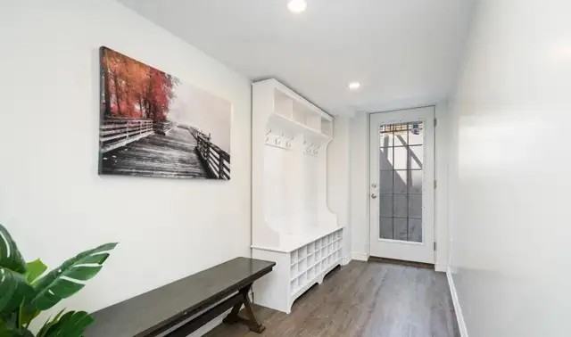 32 Dunrobin Crescent - Photo 3 of 10
