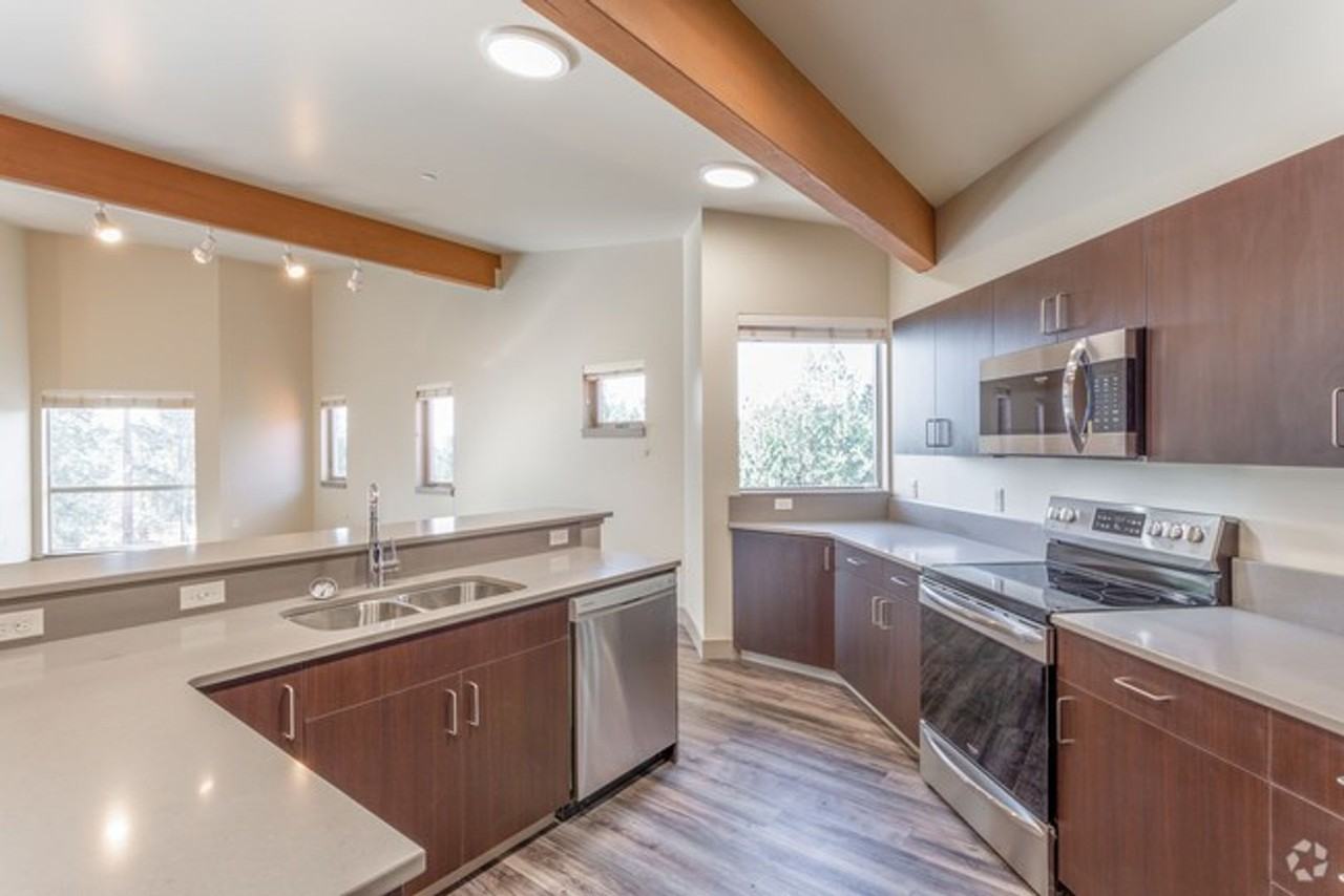 Lake Drive Lofts - Photo 3 of 12