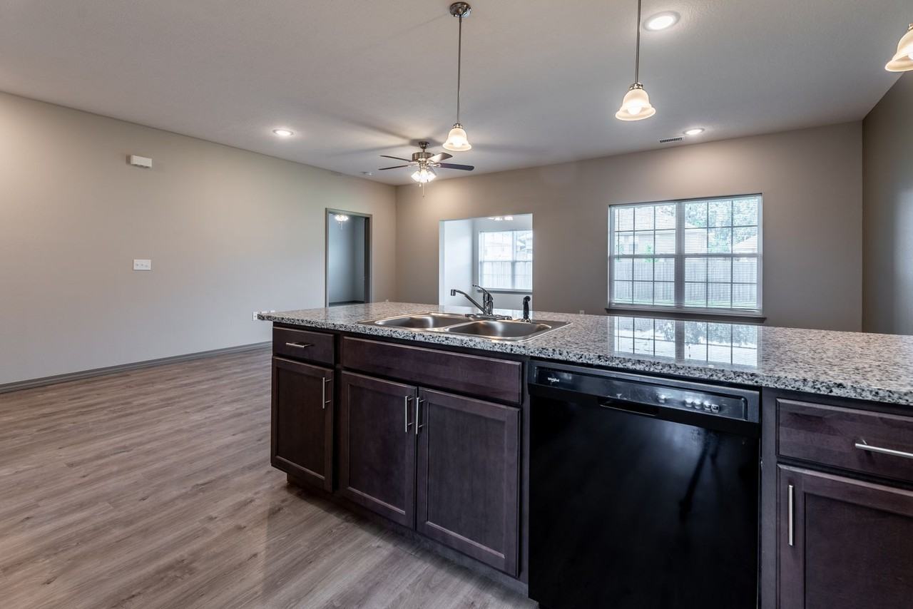 Logan Street - Photo 6 of 42