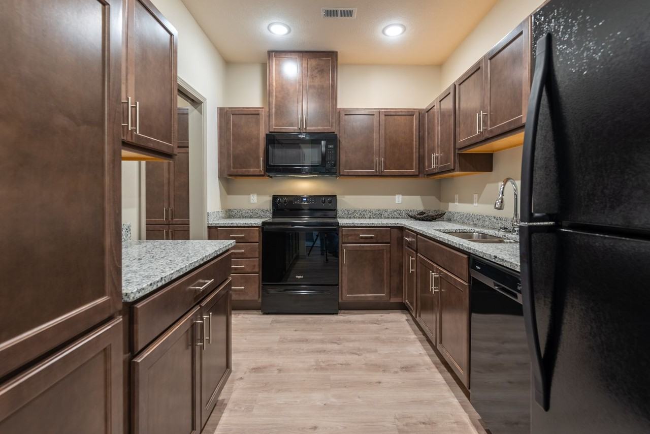 Logan Street - Photo 4 of 42