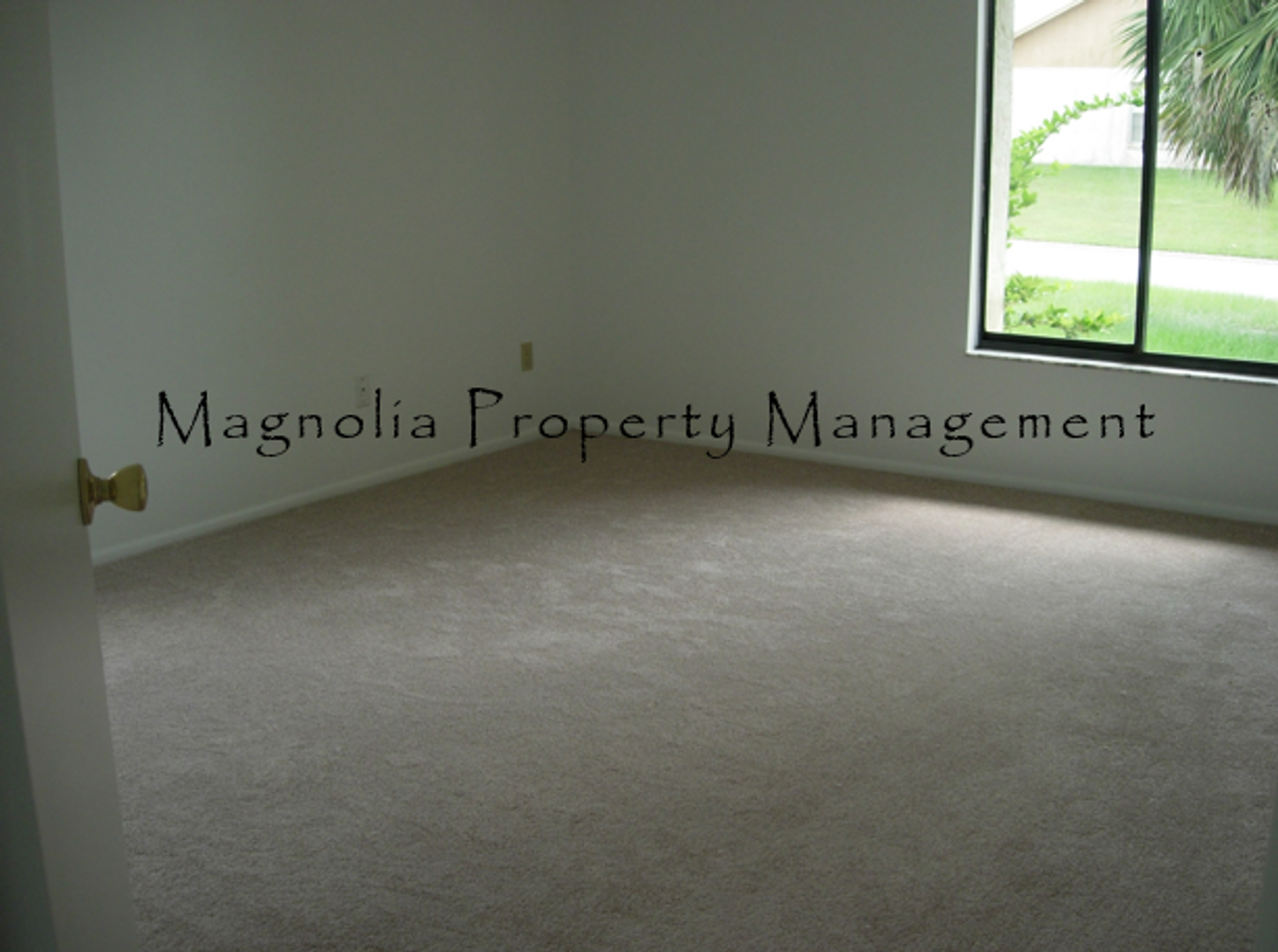 7729 Indian Ridge Trl N - Photo 7 of 17