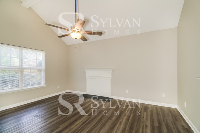 23 Twin Oaks Cir - Photo 3 of 15