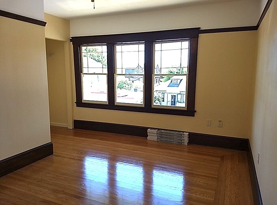 830 Georgia St #D - Photo 7 of 19