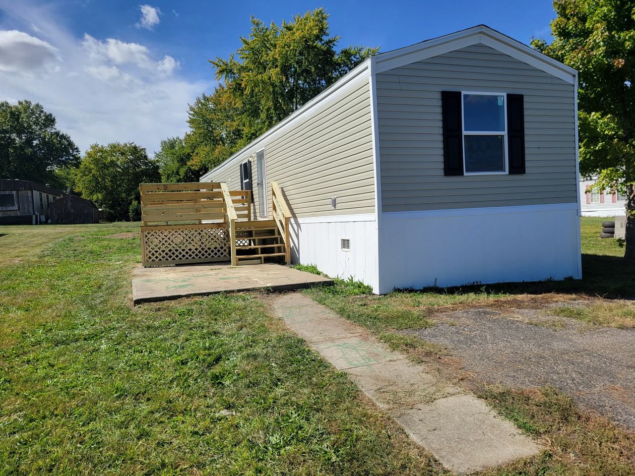 504 E 2nd St #22 - Photo 2 of 8