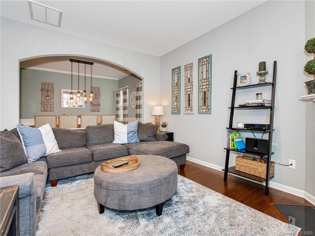 5822 Castlecove Rd #NA - Photo 5 of 17