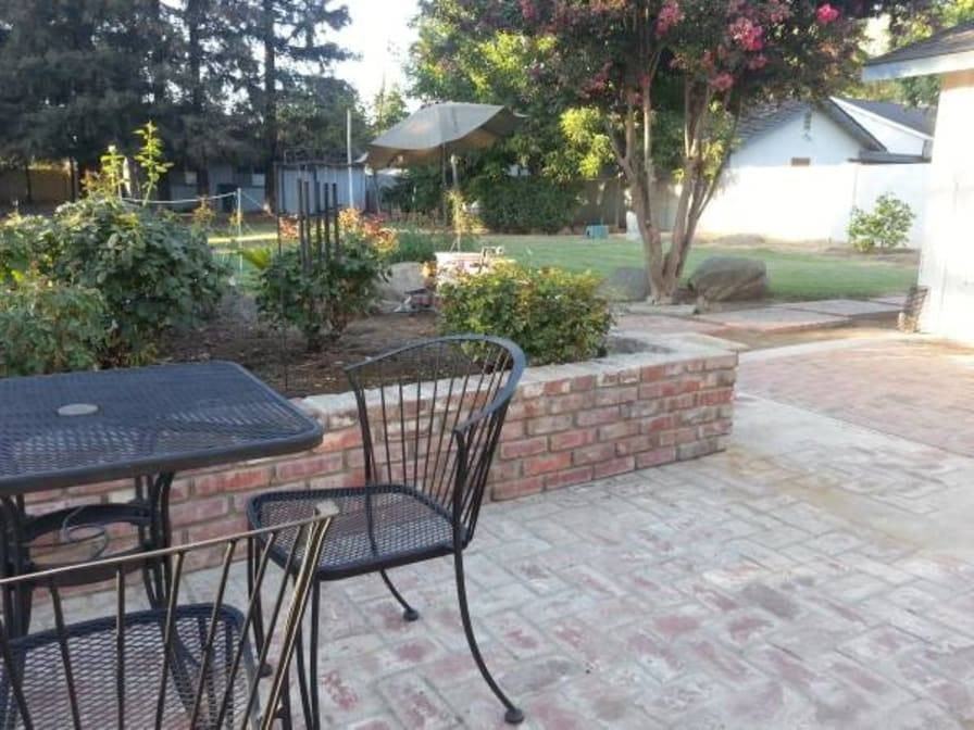 4040 W Iris Ave #1 - Photo 4 of 16