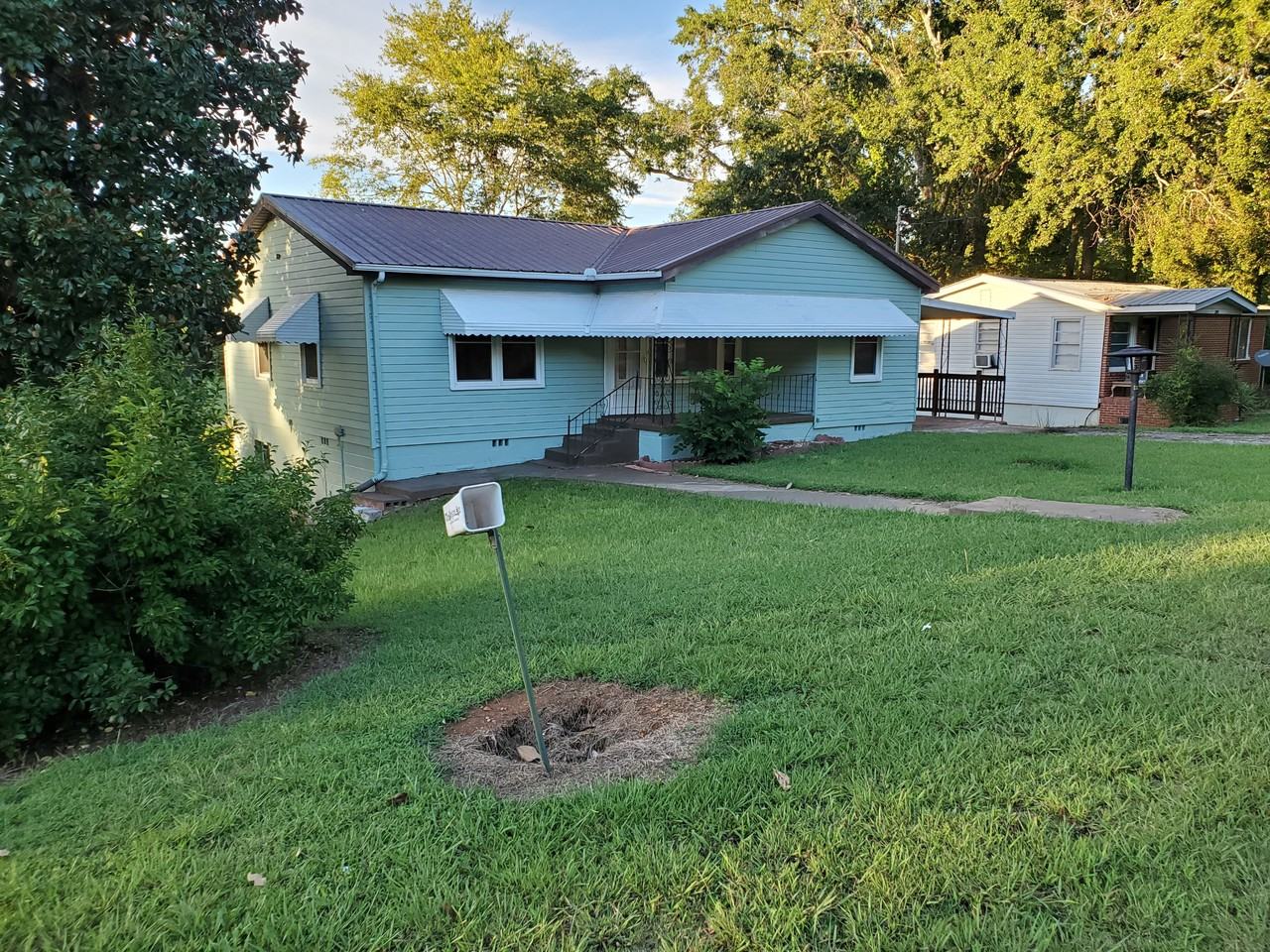 385 2nd Ave #NA - Photo 2 of 28