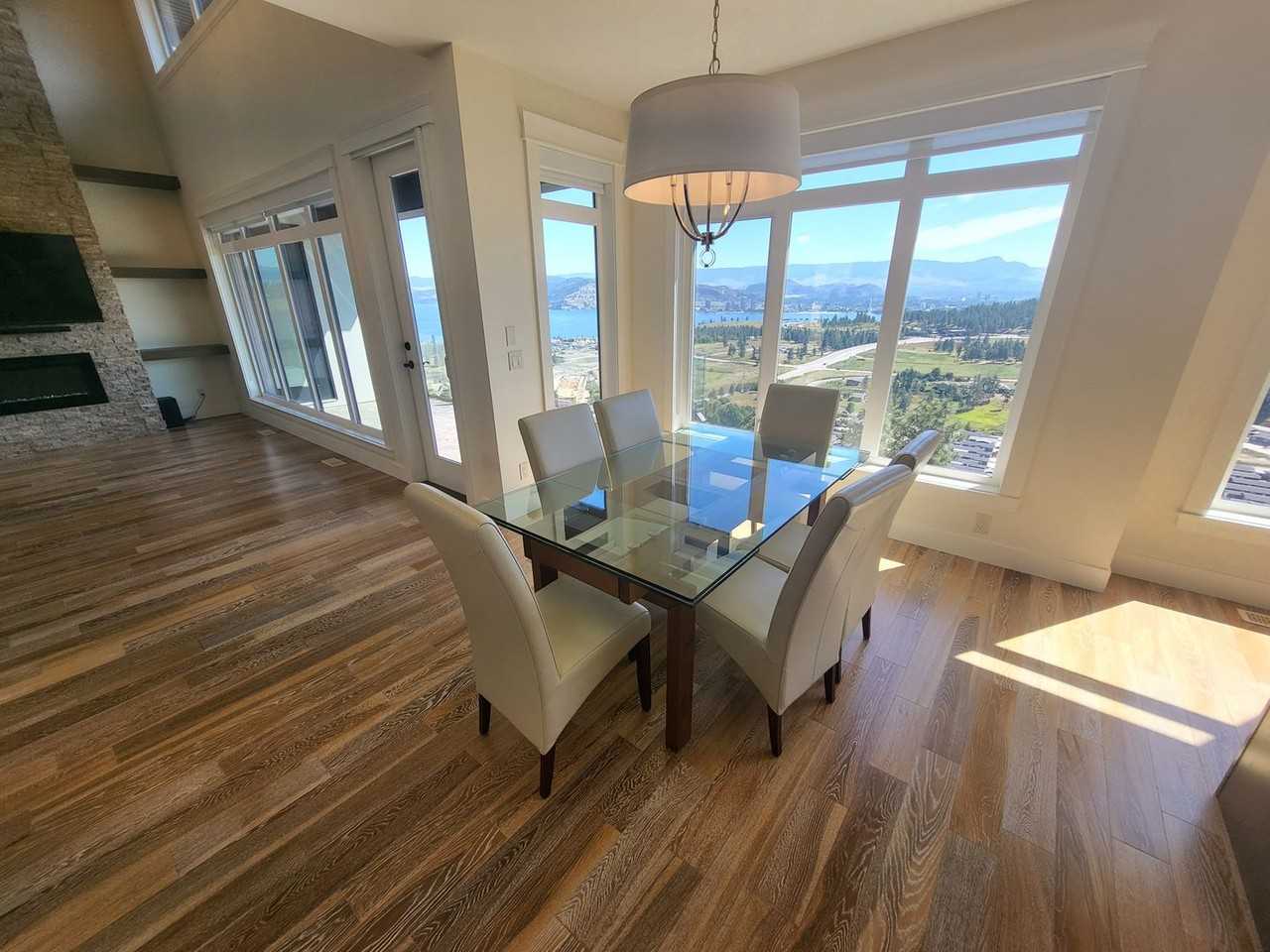 Affluent Family Home in Award winning Diamond View Estates Apartments