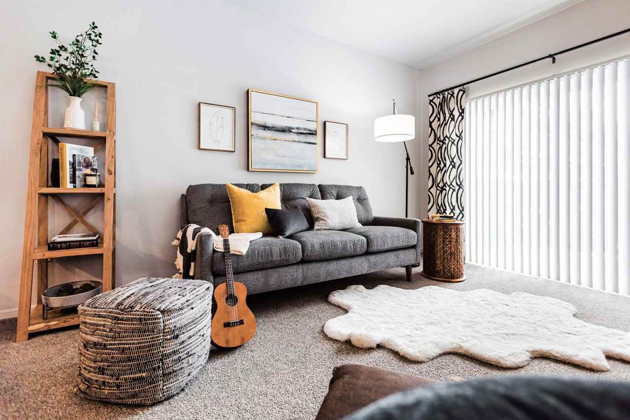 Kascade Place Apartments - Photo 3 of 50