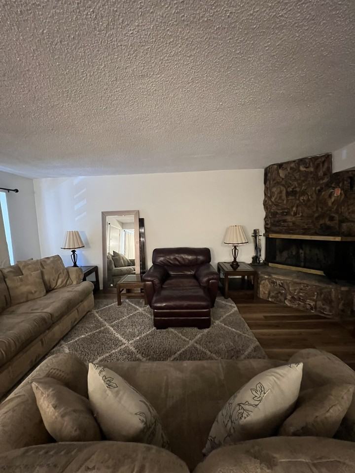 1168 Herbert Ave #1 - Photo 5 of 17