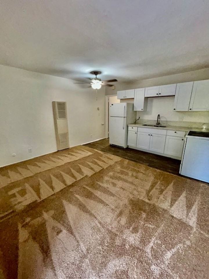 5450 University Ave #5 - Photo 2 of 10