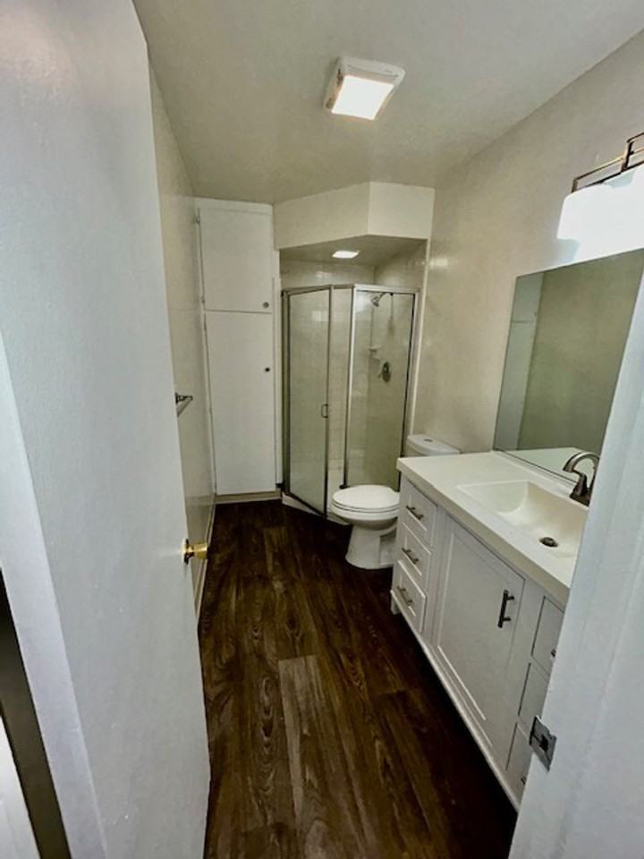 5450 University Ave #5 - Photo 7 of 10