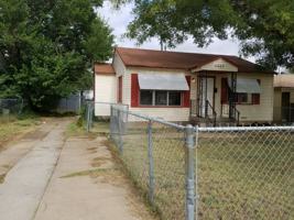 featured image of 4607 Preston St #1