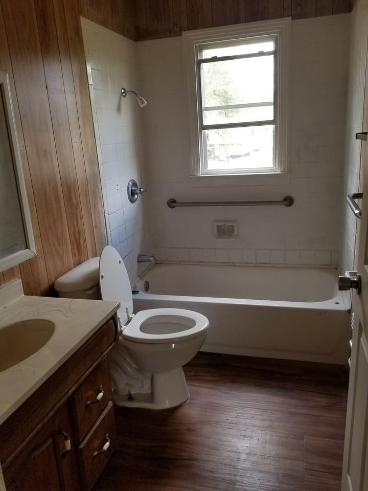 4607 Preston St #1 - Photo 7 of 7