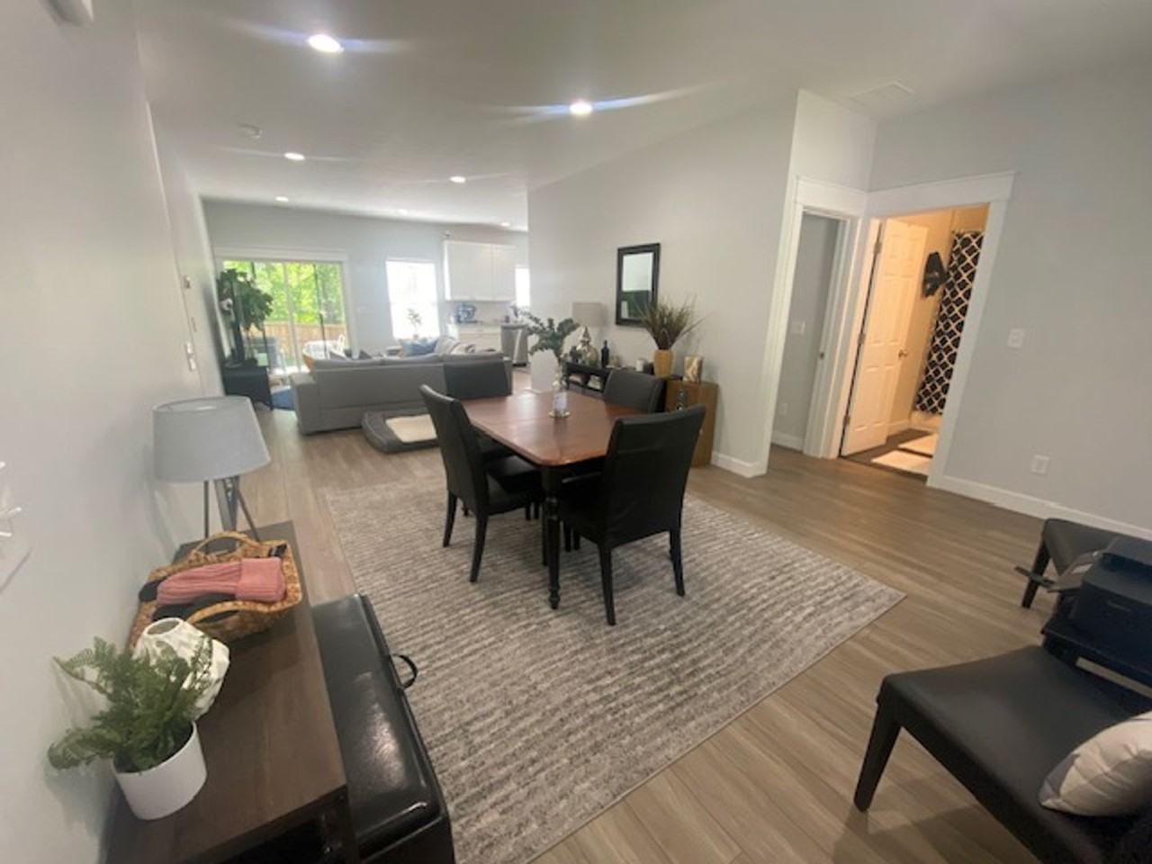 1725 S Olive St - Photo 3 of 17