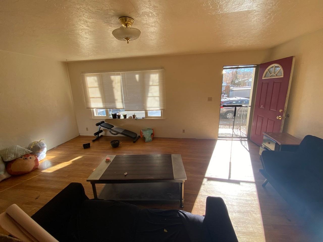 200 W 24th St - Photo 2 of 9