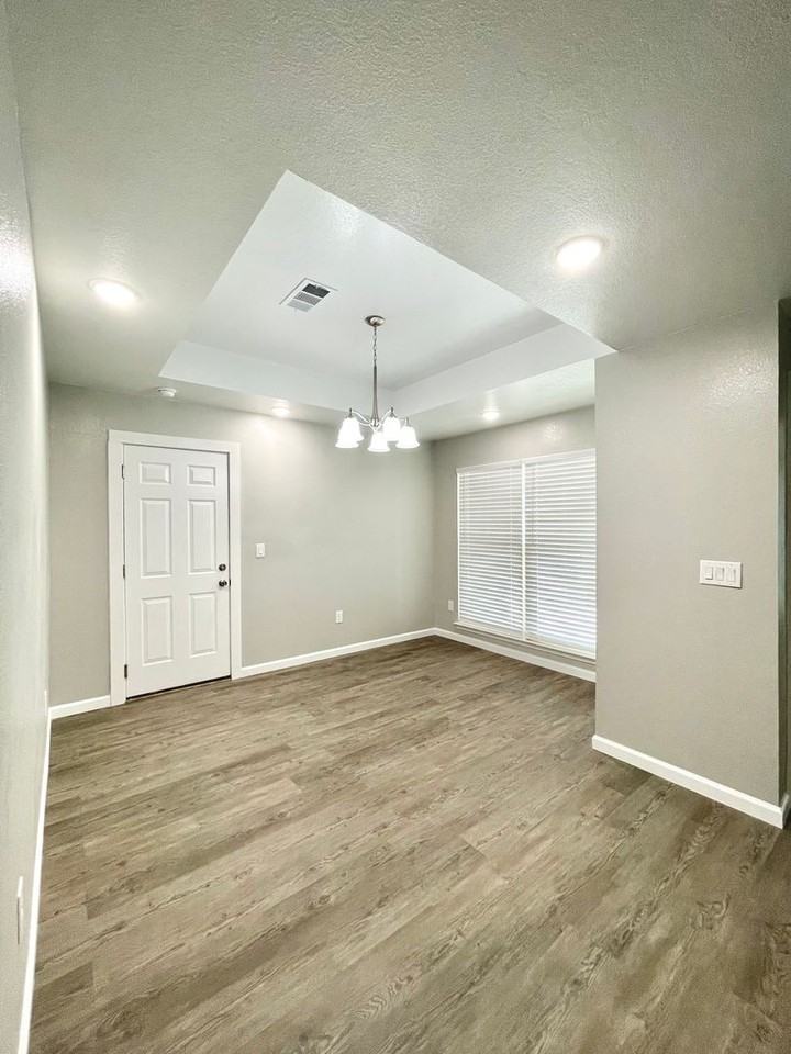 2701 John Rd - Photo 6 of 13