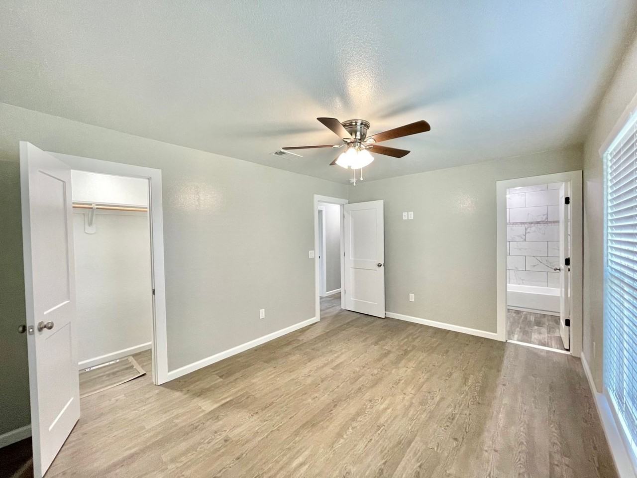 2701 John Rd - Photo 7 of 13