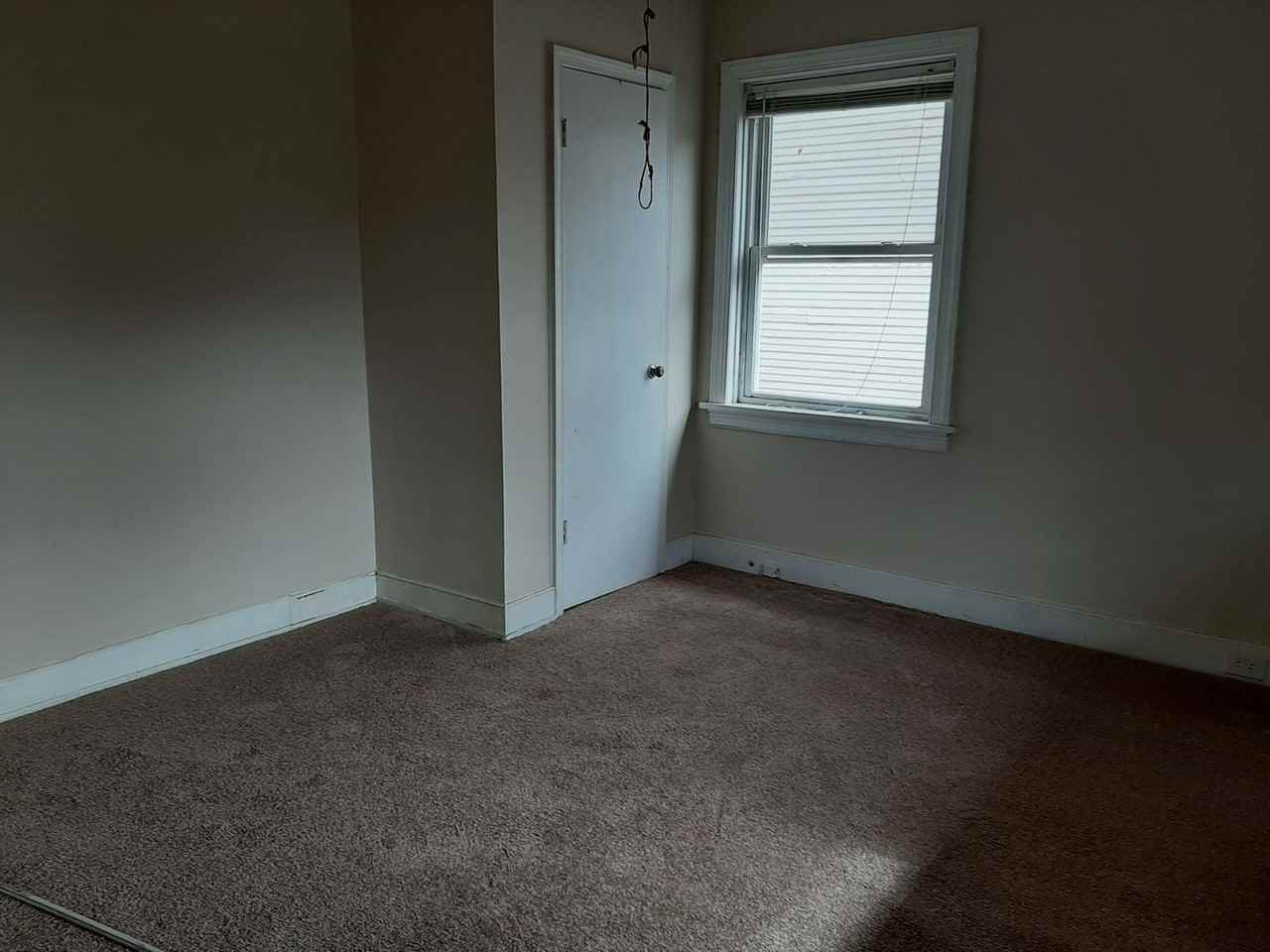 702 Northside Ave - Photo 3 of 6