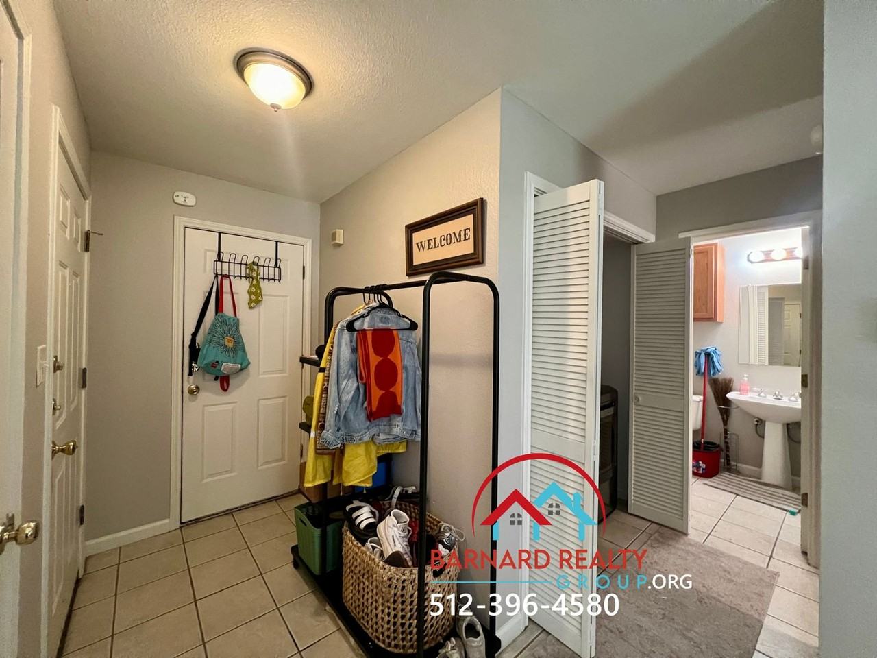 120 Crest Dr - Photo 2 of 19