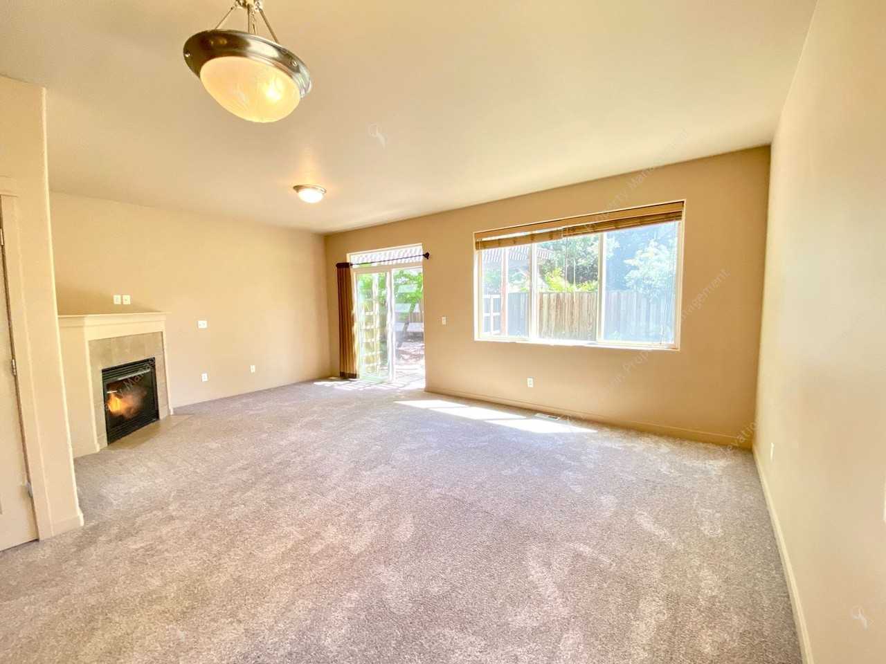 2899 Ne Jackdaw Dr - Photo 6 of 25