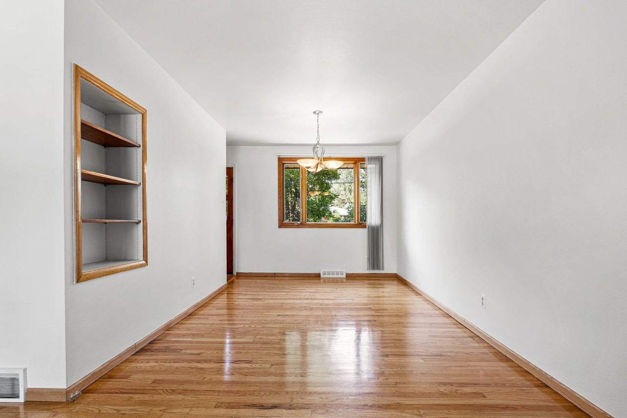 7833 W Iowa Dr - Photo 3 of 23