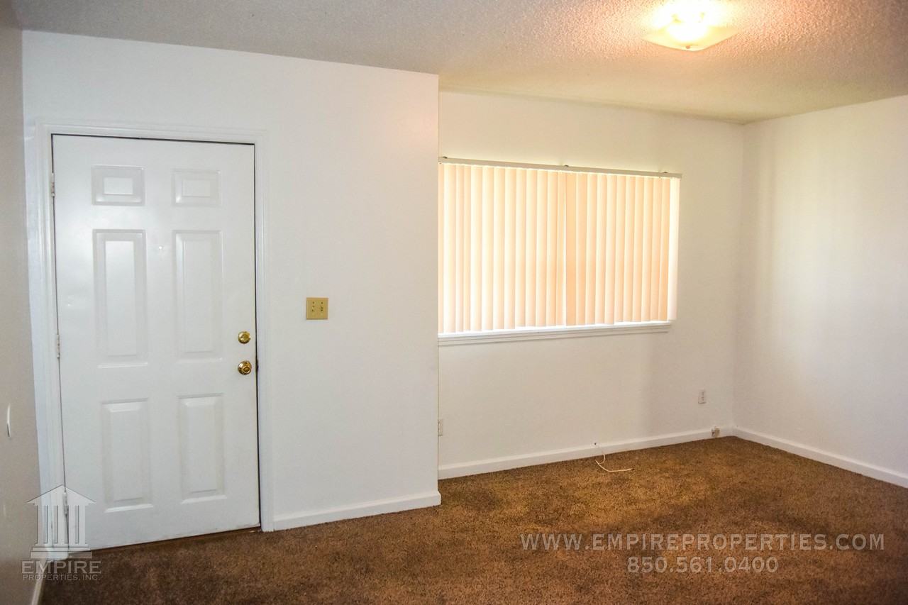 916 N Woodward Ave #1 - Photo 3 of 15