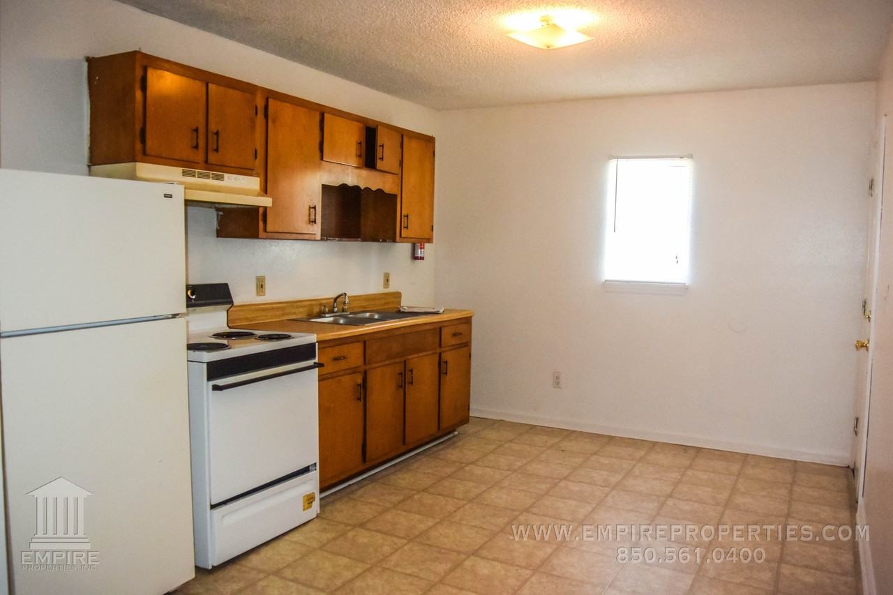 916 N Woodward Ave #1 - Photo 5 of 15