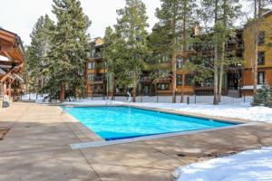 featured image of 800 Columbine Rd #10