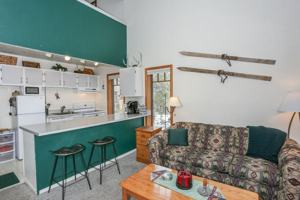 featured image of 800 Columbine Dr #10