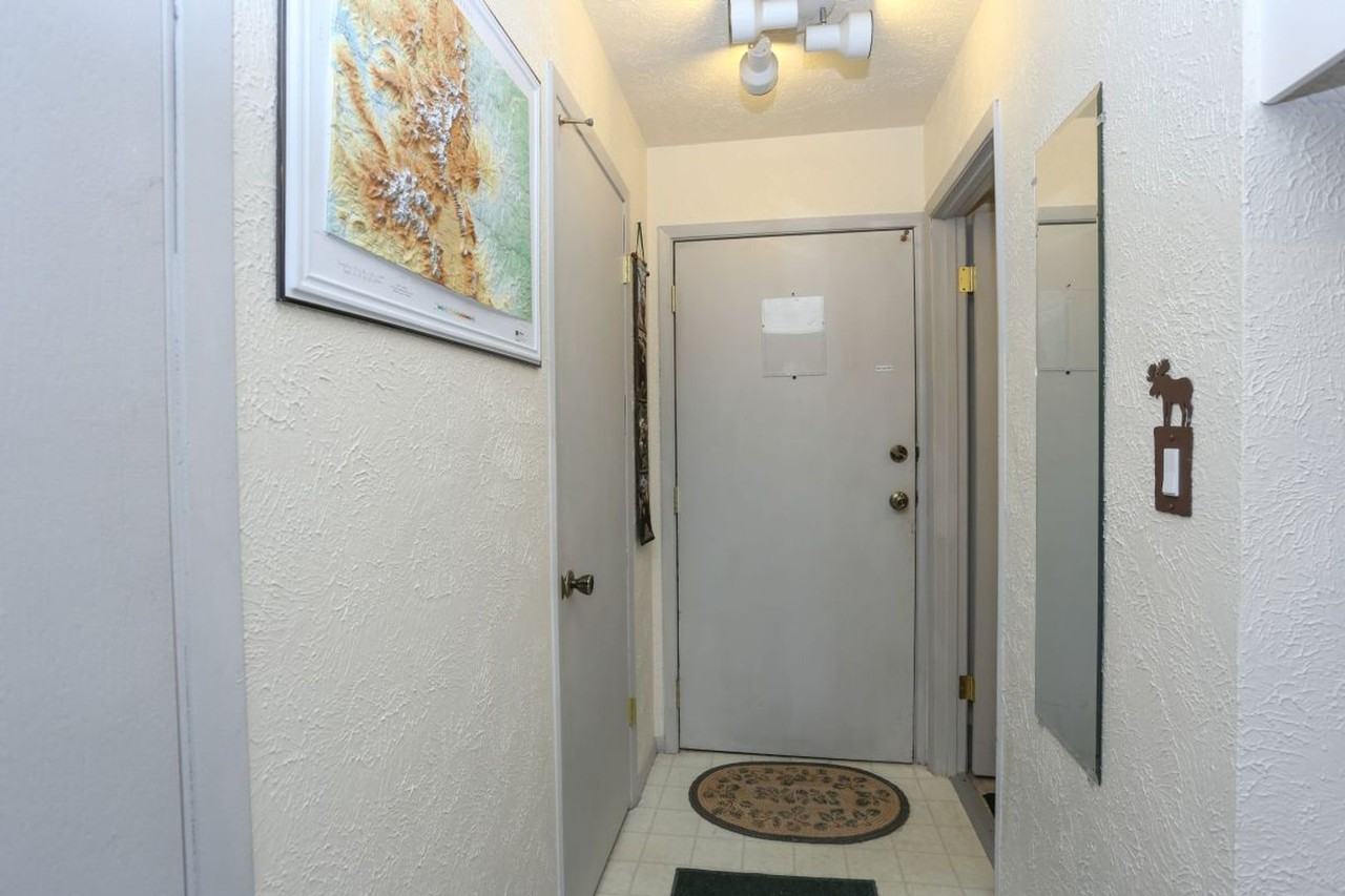 800 Columbine Rd #10 - Photo 7 of 21