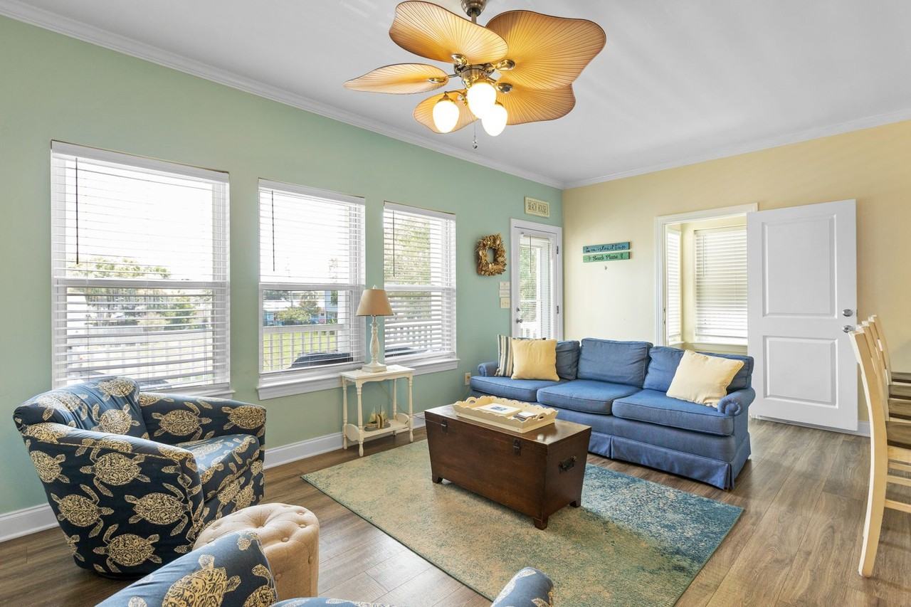 618 A Kure for the Sol @ 618 S 4th Ave #1 - Photo 5 of 22