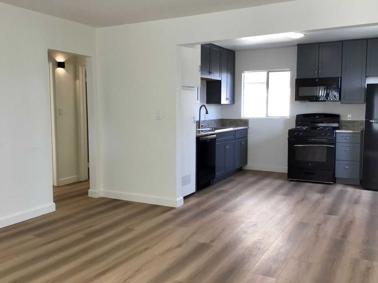5836 Lauretta St - Photo 3 of 11