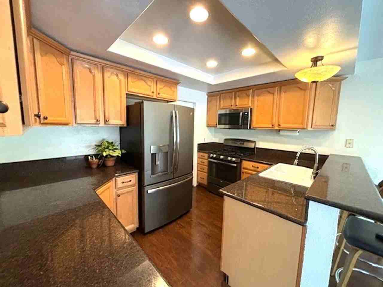 1719 W 11th Ave - Photo 3 of 11