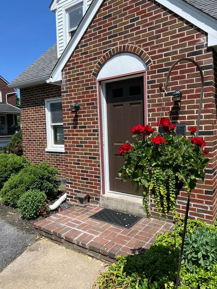 361 Warren St - Photo 2 of 48