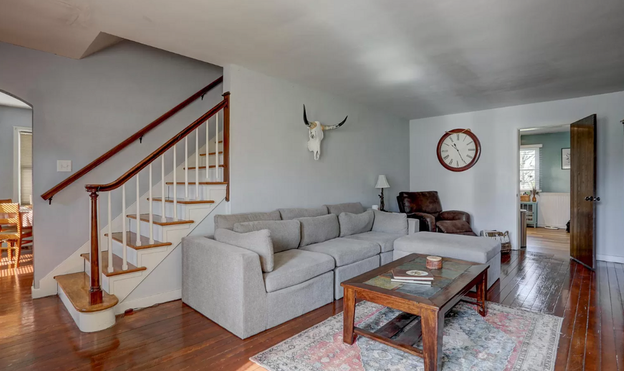361 Warren St - Photo 3 of 48