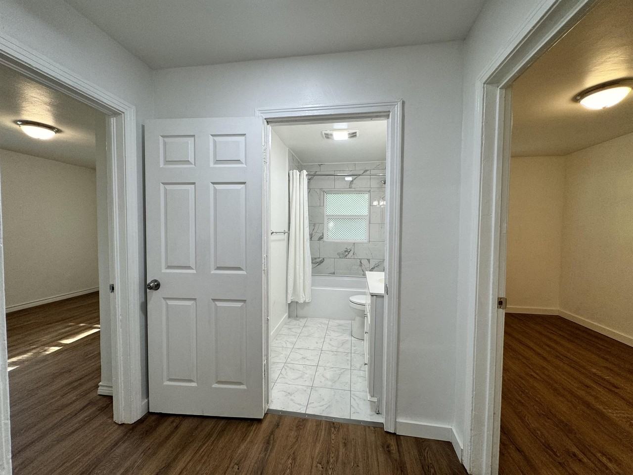 719 E College St #1 - Photo 6 of 7