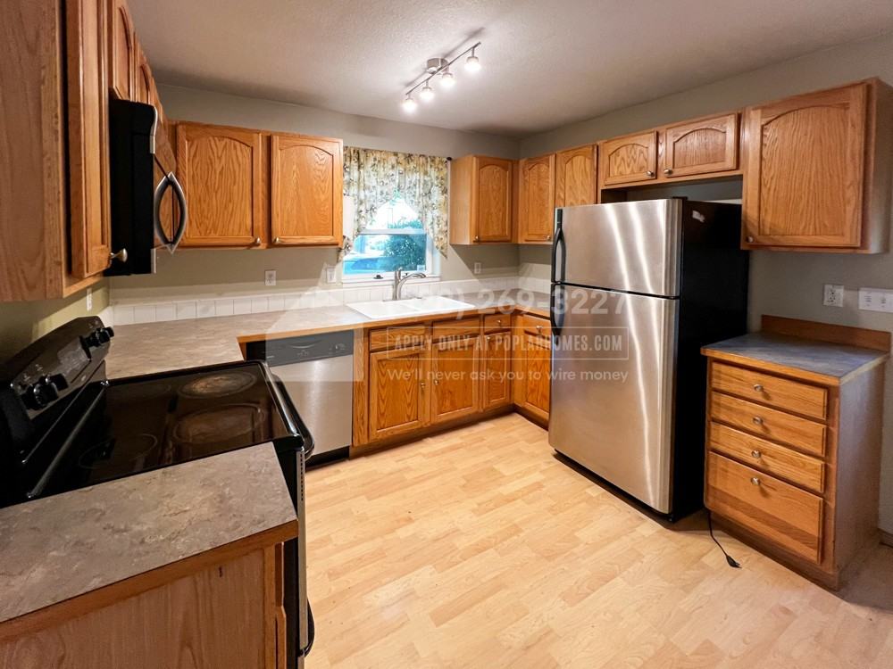 9307 N Haven Ave - Photo 2 of 35