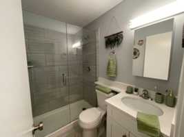 featured image of 5240 5240 N. Winthrop - 401 #401